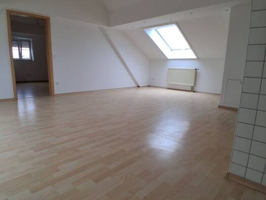 Wohnung zur Miete 560 € 1 Zimmer frei ab sofort Offingen Offingen 89362