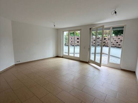 Wohnung zum Kauf 275.000 € 3 Zimmer 85 m² frei ab sofort Breisach Breisach am Rhein 79206