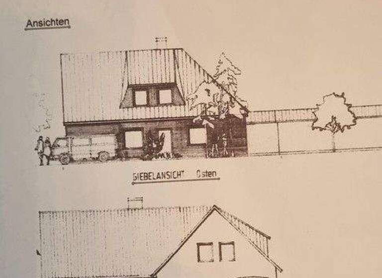 Mehrfamilienhaus zum Kauf provisionsfrei 390.000 € 7 Zimmer 170 m² 770 m² Grundstück Osterstrasse 16 Leck 25917