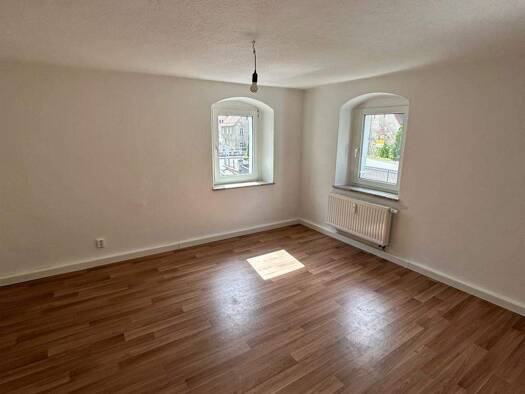 Wohnung zur Miete 260 € 2 Zimmer 37,4 m² 1. Geschoss frei ab sofort Walther-Schmiedel-Weg 13 Pirna 01796