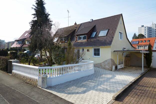 Doppelhaushälfte zum Kauf 590.000 € 4 Zimmer 100 m² 410 m² Grundstück Rot Stuttgart 70437