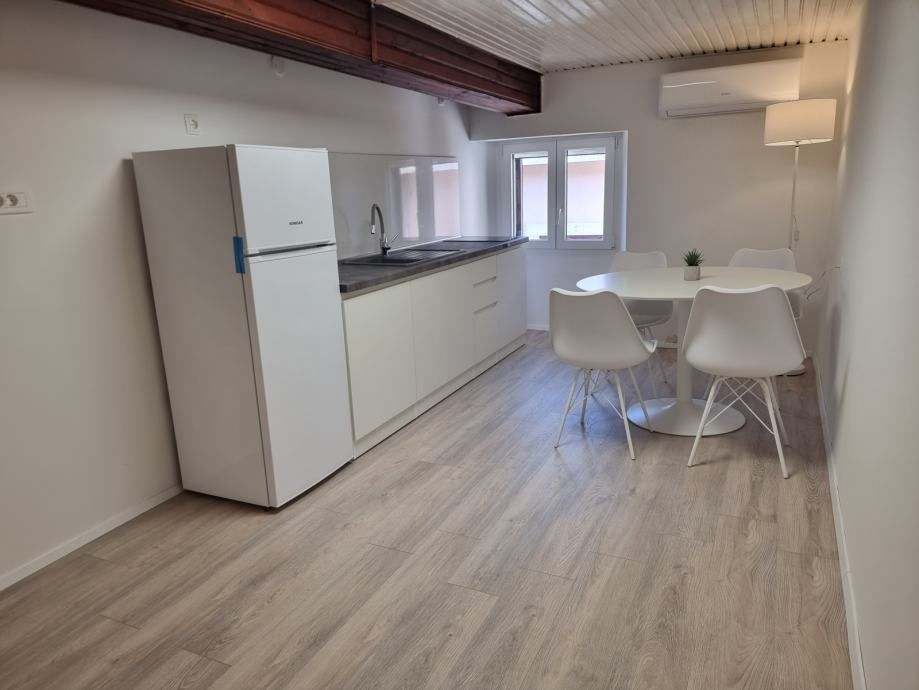 Wohnung zum Kauf 145.000 € 3 Zimmer 53 m²<br/>Wohnfläche 3.<br/>Geschoss Buje center