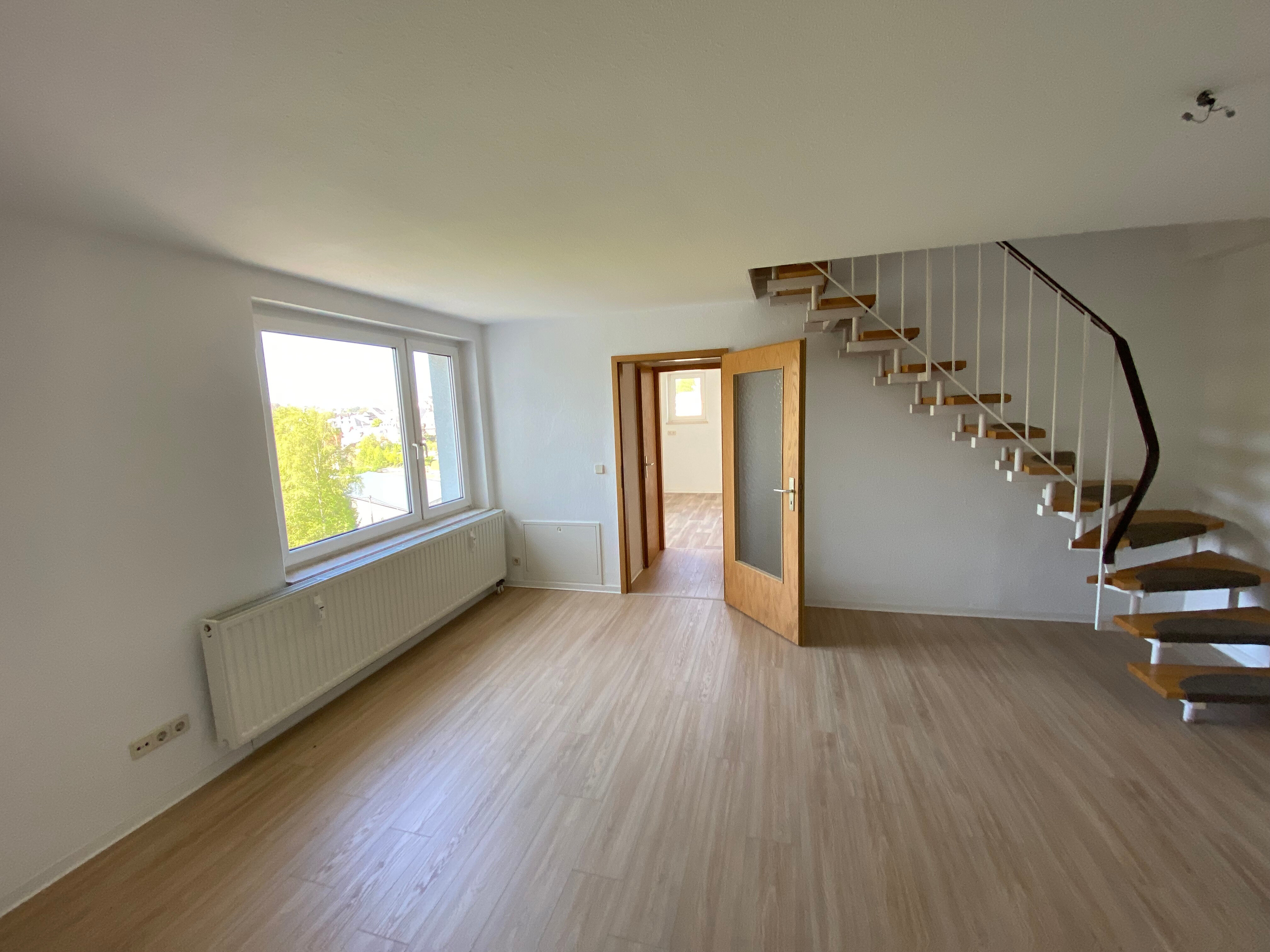 Maisonette zur Miete 390 € 4 Zimmer 81,5 m²<br/>Wohnfläche 4.<br/>Geschoss An der Kreuzleite 4 Reichenbach Reichenbach, Vogtl 08468