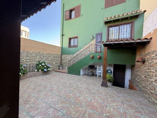 Chalet zum Kauf 515.000 € 5 Zimmer 202 m² 132 m² Grundstück San Cristóbal de La Laguna 38296