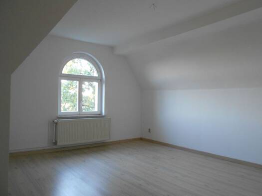 Wohnung zur Miete 750 € 3 Zimmer 86 m² frei ab 15.02.2027 Eisenach Eisenach 99817