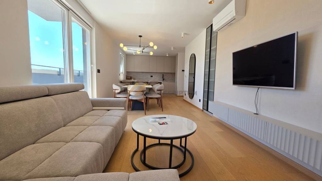 Studio zur Miete 1.600 € 1 Zimmer 55 m² 5. Geschoss Manus - Bol - Gripe