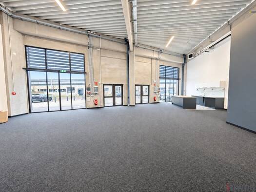 Produktionshalle zur Miete 7.168 € 392 m² Lagerfläche Korneuburg 2100