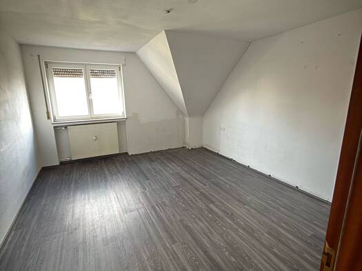 Wohnung zur Miete 890 € 2,5 Zimmer 89 m² Geschoss 2/2 frei ab 01.03.2026 Jakobstraße 2 Walddorf Walddorfhäslach 72141