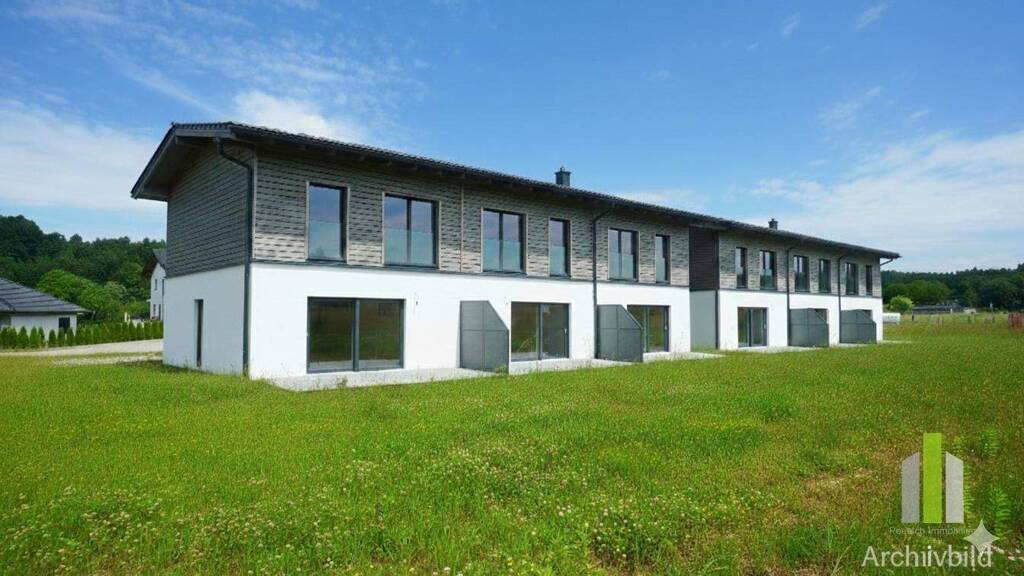 Reihenmittelhaus zum Kauf 385.000 € 4 Zimmer 100 m² 150 m² Grundstück Eggelsberg 5142