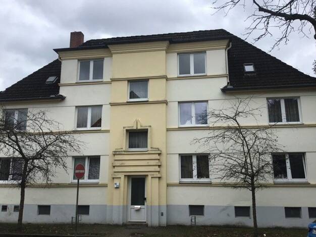Wohnung zur Miete 701 € 2 Zimmer 62,5 m² 2. Geschoss frei ab 01.10.2026 Vierlandenstr. 9 (7-11) St. Lorenz Nord Lübeck 23556