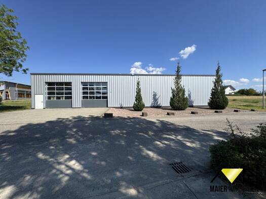 Lagerhalle zur Miete 3.200 € 360 m² Lagerfläche Dornhan 72175