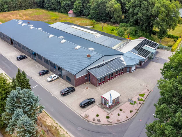 Lagerhalle zur Miete 2.630 m² Lagerfläche teilbar ab 600 m² Bahnhofstraße 68 Werlte 49757