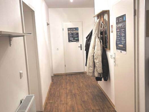 WG-Zimmer zur Miete 250 € 18,7 m² Geschoss 2/3 frei ab sofort Bayreuther Straße 22 Innenstadt Hof 95028