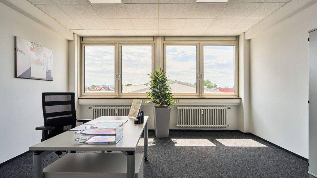 Bürofläche zur Miete 6,90 € 71,4 m² Bürofläche Tscheulinstr. 21 Teningen 79331