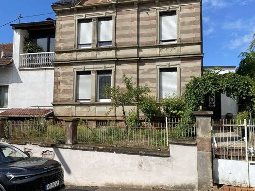 Reihenendhaus zum Kauf als Kapitalanlage geeignet 280.000 € 9 Zimmer 211,9 m² 612 m² Grundstück Kleinblittersdorf Kleinblittersdorf 66271