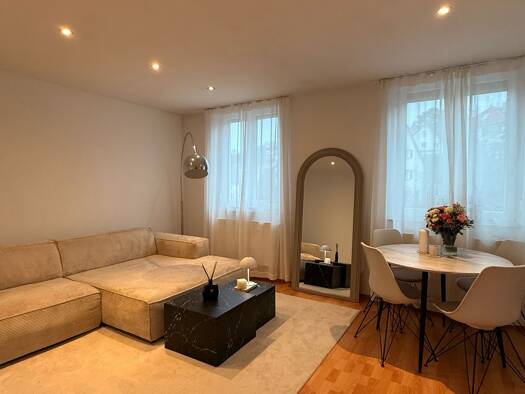 Wohnung zur Miete 980 € 2 Zimmer 57 m² Geschoss 2/3 frei ab 01.04.2026 Ost Stuttgart 70188