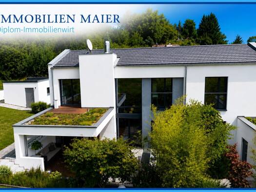 Villa zum Kauf 695.000 € 4 Zimmer 182 m² 716 m² Grundstück Pfarrkirchen Pfarrkirchen 84347