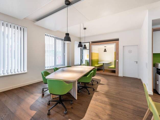 Bürofläche zur Miete provisionsfrei 2.716 € 45 m² Bürofläche Kaistrasse 90 Südfriedhof Kiel 24114