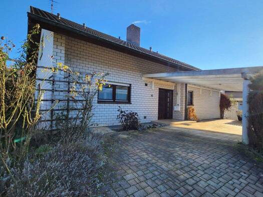 Einfamilienhaus zum Kauf 629.000 € 8 Zimmer 206 m² 1.033 m² Grundstück Dühren Sinsheim 74889