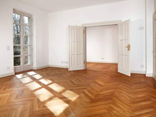 Terrassenwohnung zur Miete 2.050 € 4 Zimmer 135 m² EG frei ab 01.03.2026 Westenviertel Regensburg 93047