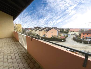 Wohnung zum Kauf 275.000 € 4 Zimmer 90 m² frei ab 01.08.2026 Gunzenhausen Gunzenhausen 91710