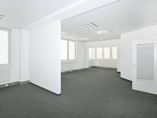 Bürofläche zur Miete 2.982 € 350 m² Bürofläche Lehrte Lehrte 31275