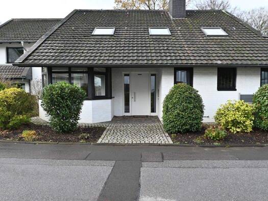 Einfamilienhaus zum Kauf 860.000 € 9 Zimmer 244 m² 685 m² Grundstück Metzkausen Mettmann 40822