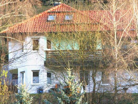 Wohnung zum Kauf 60.000 € 3 Zimmer 70 m² frei ab sofort Schönbrunn Schleusegrund 98667