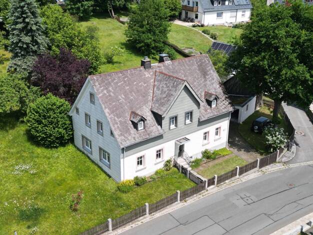 Einfamilienhaus zum Kauf 120.000 € 5 Zimmer 140 m² 759 m² Grundstück Lippertsgrün Naila 95119