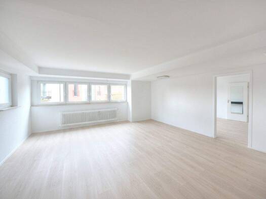 Bürofläche zur Miete 1.100 € 3 Zimmer 90 m² Bürofläche Kronberg Kronberg 61476