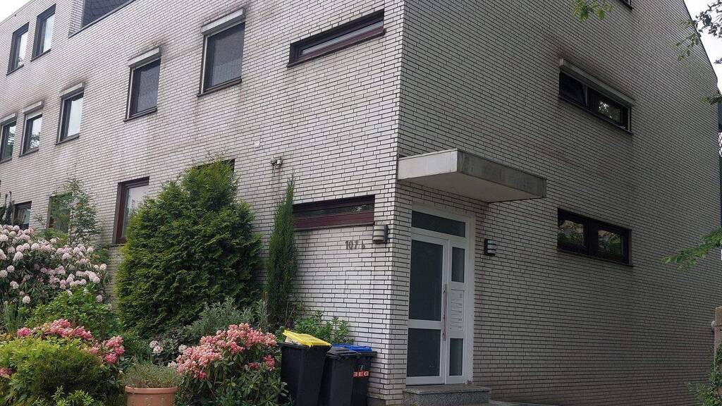 Mehrfamilienhaus zum Kauf 399.000 € 10 Zimmer frei ab sofort Rheinstraße 107 b Geestemünde Bremerhaven 27570