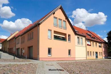 Mehrfamilienhaus zum Kauf 280.000 € 9 Zimmer 214 m² 679 m² Grundstück Ladenburg 68526