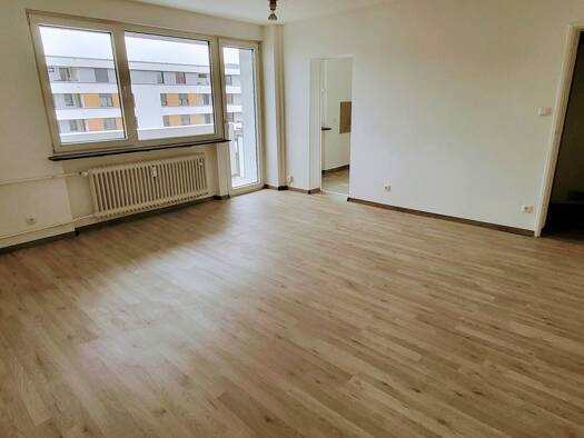 Wohnung zur Miete 750 € 1 Zimmer 34 m² 4. Geschoss frei ab 01.04.2026 Kaiserlei Offenbach am Main 63067