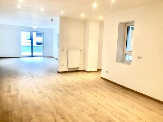 Wohnung zum Kauf 419.000 € 3 Zimmer 97 m² 3. Geschoss frei ab sofort Herrnstraße 9 Kitzingen 97318