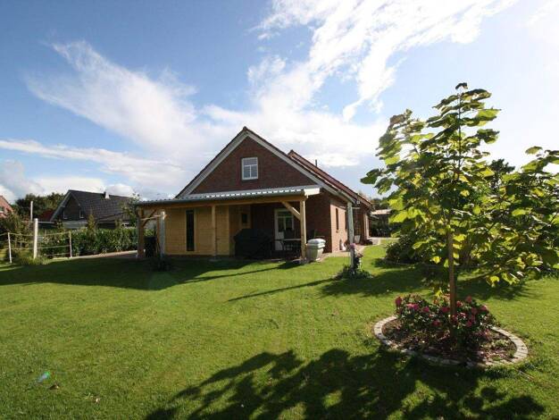 Einfamilienhaus zum Kauf provisionsfrei 449.000 € 6 Zimmer 165 m² 983 m² Grundstück Linienweg 5 c Berumbur 26524