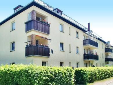 Wohnung zur Miete 312 € 2 Zimmer 52 m² 2. Geschoss Meßbacher Straße 70 Südvorstadt Plauen 08527