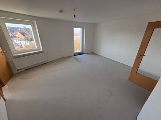 Wohnung zur Miete 330 € 2 Zimmer 55 m² Geschoss 3/4 frei ab sofort Oschatzer Straße 38 b Wermsdorf 04779