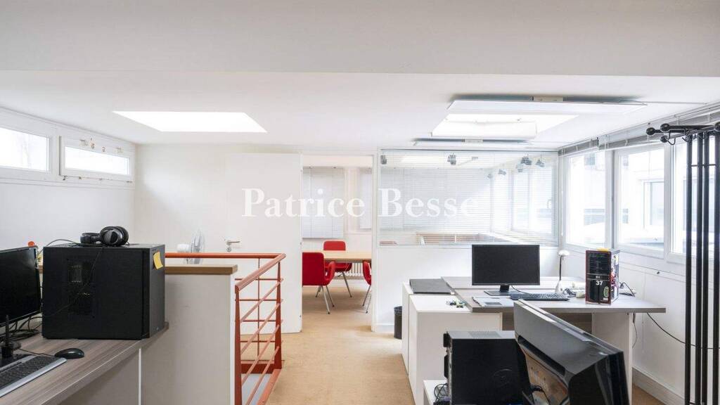 Studio zum Kauf 990.000 € 6 Zimmer 217 m² Les Halles Paris 75015