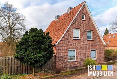 Einfamilienhaus zur Miete 800 € 4 Zimmer 130 m² 461 m² Grundstück frei ab 01.07.2025 Übriges Stade Stade 21680