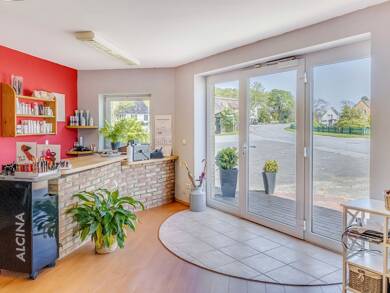 Laden zur Miete 500 € 2 Zimmer 45,3 m² Verkaufsfläche Boren Boren 24392