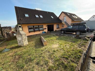 Einfamilienhaus zum Kauf 770.000 € 13 Zimmer 205 m² 1.045 m² Grundstück Reuth Forchheim 91301
