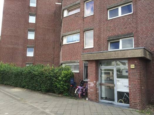 Wohnung zur Miete nur mit Wohnberechtigungsschein 490 € 4 Zimmer 87 m² 3. Geschoss frei ab 15.09.2026 Korschenbroicher Straße 140 Pesch Ost 41065