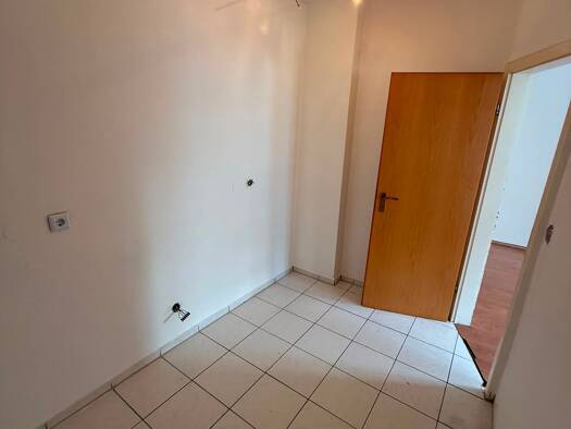Wohnung zur Miete 600 € 2 Zimmer 80 m² Geschoss 1/2 frei ab 01.10.2026 Kenten Bergheim 50126