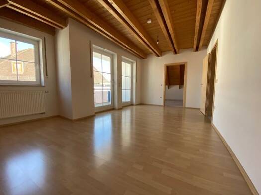 Wohnung zur Miete 810 € 4 Zimmer 90 m² Geschoss 3/4 frei ab 01.12.2025 Mainburg 84048