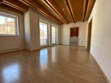 Wohnung zur Miete 800 € 4 Zimmer 90 m² 3. Geschoss frei ab 01.01.2025 Mainburg Mainburg 84048