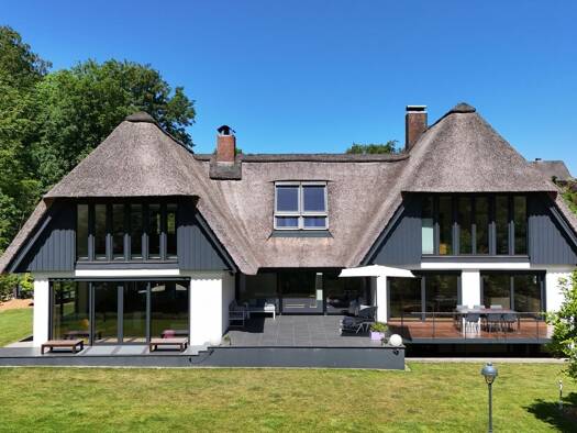 Einfamilienhaus zum Kauf 1.795.000 € 8 Zimmer 300 m² 1.905 m² Grundstück Bäk 23909