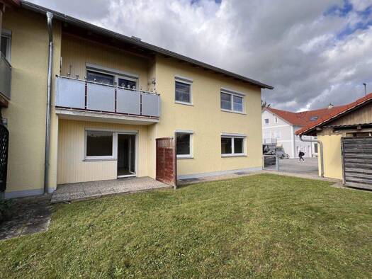 Wohnung zum Kauf 165.000 € 2 Zimmer 58,9 m² EG Egglfing Bad Füssing 94072