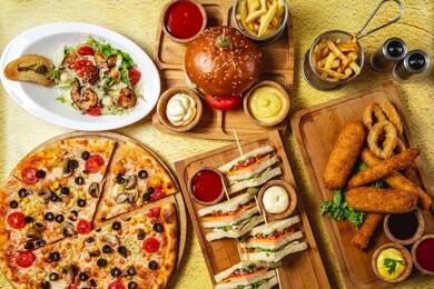 Restaurant zur Miete 2.530 € 150 m² Gastrofläche Rissen Hamburg 22559