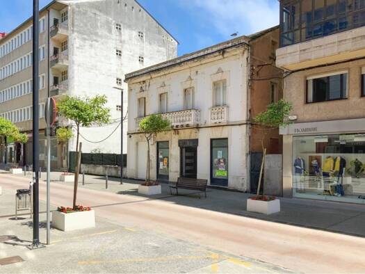 Wohn- und Gewerbegrundstück zum Kauf 480.000 € Avenida da Mariña 20 Foz 27780