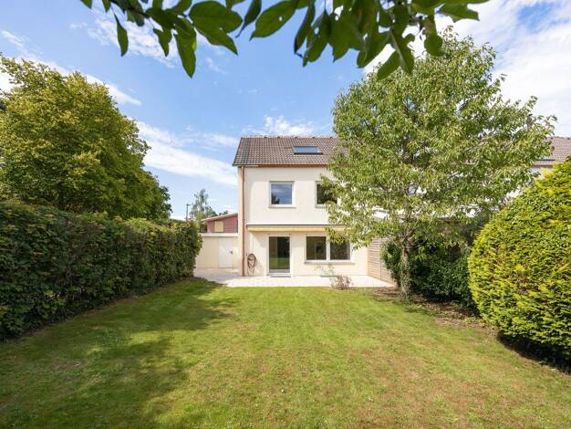 Reihenendhaus zum Kauf 850.000 € 5 Zimmer 135,2 m² 342 m² Grundstück Unterpfaffenhofen Germering 82110